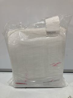 A QTY OF THE WHITE COMPANY ITEMS TO INCLUDE HAMPSTEAD DOUBLE BED LINEN TOTAL RRP £255