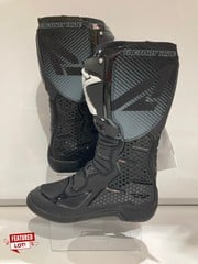 FXR FACTORY RIDE BOOT BLACK - SIZE : 10.5 RRP £149