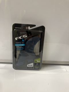 QTY OF FCS PERFORMER NEO GLASS MEDIUM PACIFIC TRI QUAD FINS RRP £198