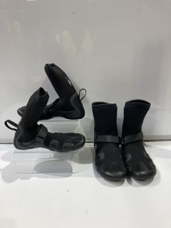 QTY OF WIRED 5MM SPLIT TOE BOOTS SIZE 10 RRP £140