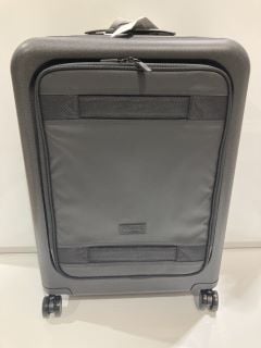 EASTPAK CNNCT SUITCASE M 65CM X 46CM X 29.5CM - BLACK (EK0A5BBZ) RRP £263