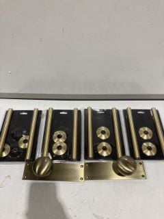 AN ASSORTED OF ITEMS TO INCLUDE BALMORAL KNOB ON LATCH PLATE DOOR HANDLES