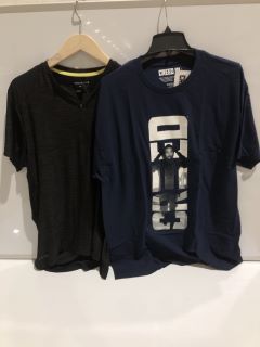 QTY OF CLOTHING INCLUDING BACK POCKET MELANGE TEE 3XL