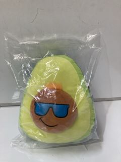 CHIC 2000 BAYER BUGGY, TO ALSO INCLUDE AVOCADO PLUSH TOY