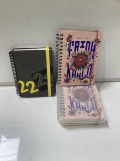 QTY OF ASSORTED ITEMS TO INCLUDE A5 BLACK COLLINS 2023 DIARY PLANNER, GREY&YELLOW 22-23 RING BINDER DIARY