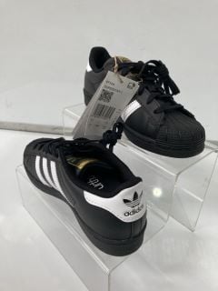 ADIDAS KIDS SUPERSTAR C TRAINERS BLACK SIZE 1 RRP £30