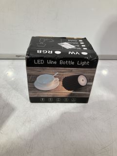 BOX OF ASSORTED ITEMS TO INCLUDE LED WINE BOTTLE LIGHT