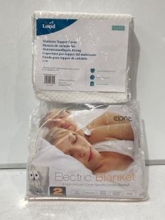 BOX OF ASSORTED BEDDING TO INCLUDE EASYCARE POLYCOTTON DUVET SET KING SIZE