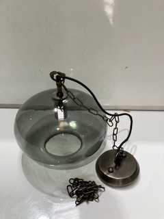 NKUKU OTORO GLASS PENDANT CLEAR GLASS SMALL ROUND 21 X 31 X 31CM (DIA) OP1501 RRP £150