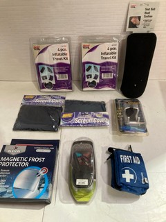 BOX WITH ASSORTED ITEMS INCLUDE DIRECT AUTOMOTIVE MAX RACING PHONE HOLDER