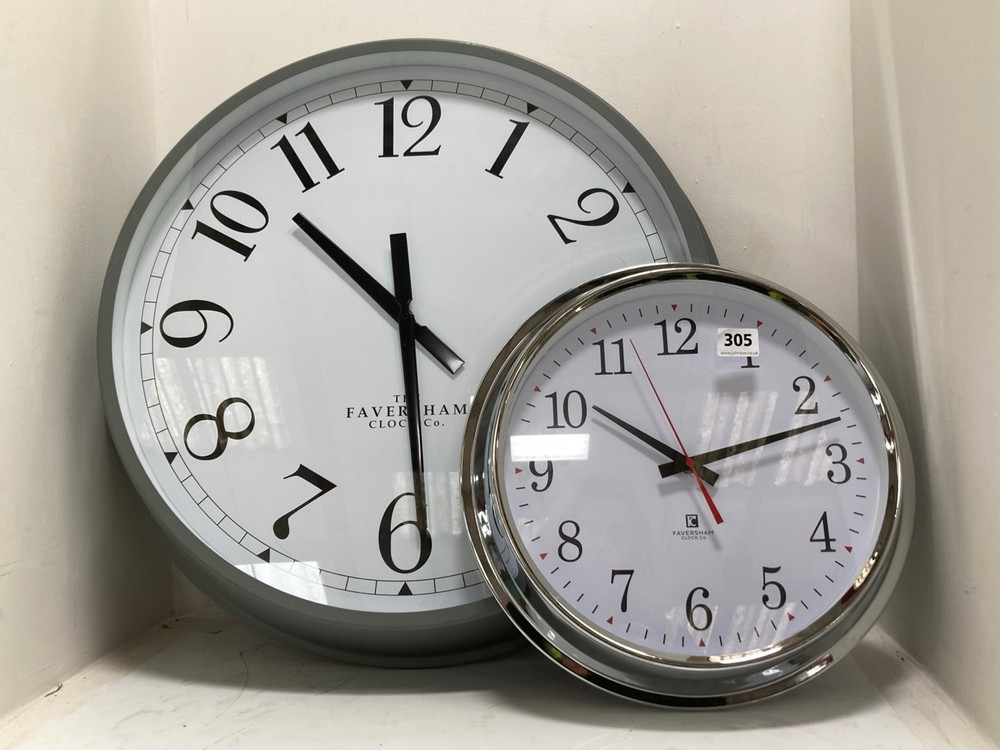 FAVERSHAM ROUND CLOCK IN SILVER TO INCLUDE LARGE FAVERSHAM CLOCK IN GREY