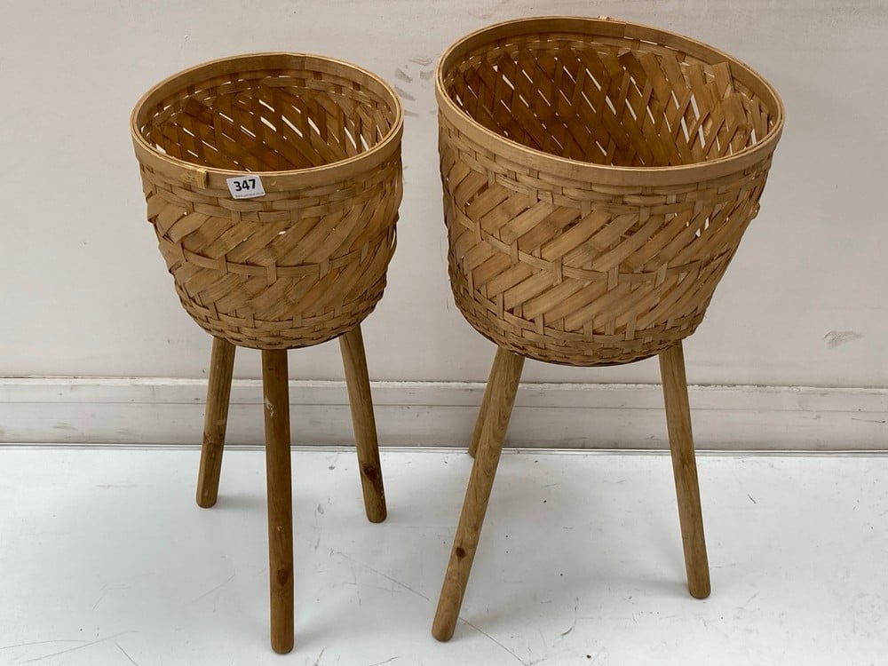 2 X NATURAL WICKER BASKETS WITH LEGS