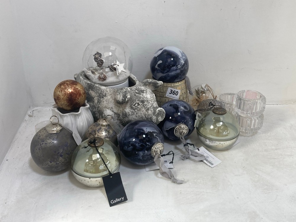 APPROX 13 X ASSORTED DECOR ITEMS TO INCLUDE TALARA TEALIGHT HOLDER(COLLECTION ONLY)