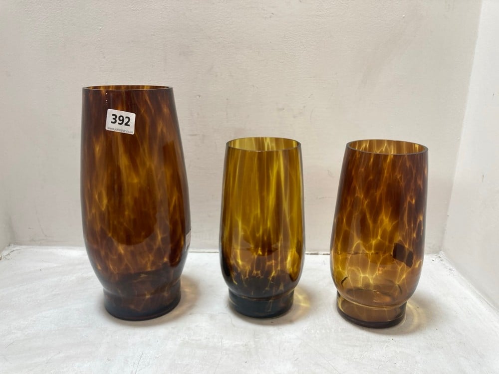 3 X LOLA LARGE VASE IN AMBER TORTOISE EFFECT (COLLECTION ONLY)