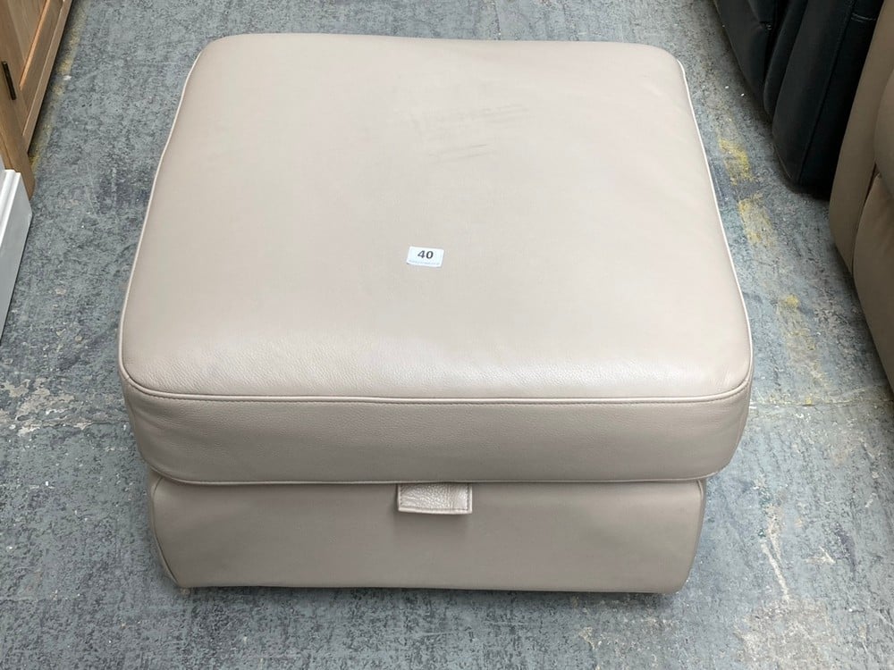 LA-Z-BOY RALEIGH STORAGE FOOTSTOOL IN GREY - RRP £649