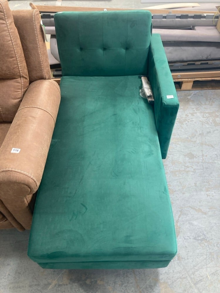 FURNITURE MAXI VELVET CHAISE IN GREEN