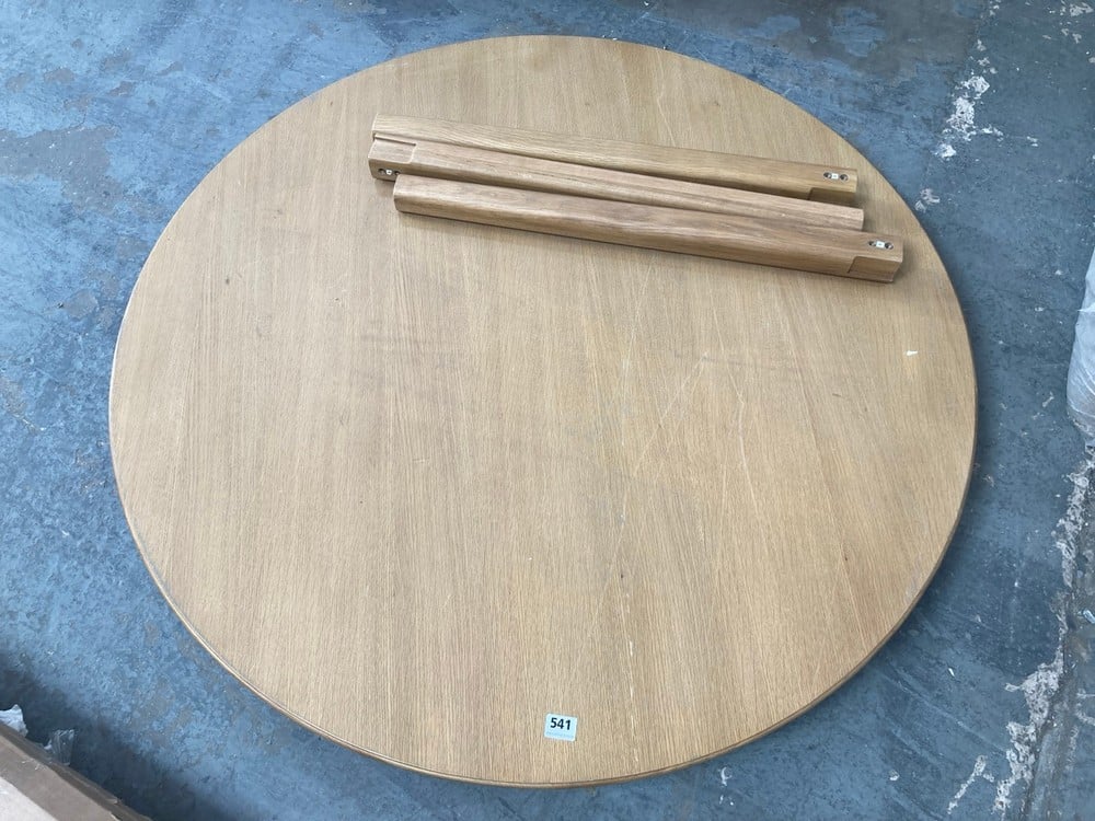 ROUND DINING TABLE IN NATURAL (KERBSIDE PALLET DELIVERY)