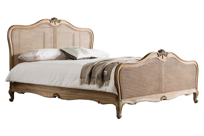 CHIC 6' CANE BED WEATHERED - SKU; 224000 RRP £2875