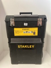 STANLEY MOBILE WORKCENTER WITH METAL LATCHES