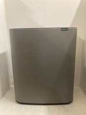 BRABANTIA TOUCH BIN WITH 2 INNER BUCKETS - 2 X 30L