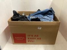 BOX OF ASSORTED ADULTS CLOTHING TO INCLUDE NEXT WOMEN'S SKINNY JEANS IN DARK BLUE UK 18