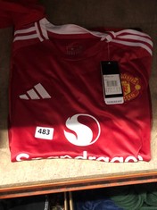 ADIDAS MANCHESTER UNITED JERSEY SPORTS T-SHIRT IN RED SIZE M