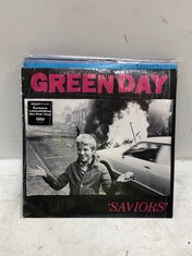 5 X ASSORTED VINYLS TO INCLUDE GREEN DAY SAVIOURS VINYL