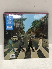 5 X ASSORTED VINYLS TO INCLUDE THE BEATLES ABBEY ROAD ANNIVERSARY EDITION VINYL