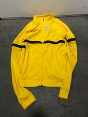 NIKE YELLOW ZIP-UP JACKET - SIZE XS TO INCLUDE NIKE BLACK JOGGERS - SIZE S