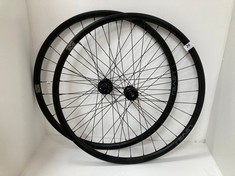 LEVEL DB650 GRAVEL CARBON DISC WHEELSET RRP: £599.00