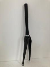 BLACK ROAD CARBON FORKS IN BLACK