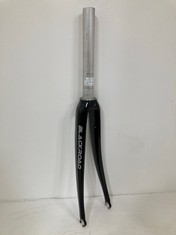 BLACK ROAD CARBON FORKS IN BLACK