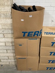 3 X ASSORTED TERRAIN ITEMS TO INCLUDE HDPE EXPANSION SOCKETS 56MM - APPROX 65 IN A BOX - ITEM NO. 911.56B