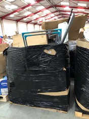 PALLET OF ASSORTED ITEMS TO INCLUDE FOLD OUT CLOTHES AIRER IN GREY (KERBSIDE PALLET DELIVERY)