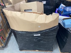 PALLET OF ASSORTED ITEMS TO INCLUDE CATSAN HYGIENE PLUS CAT LITTER (KERBSIDE PALLET DELIVERY)