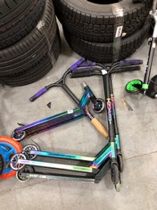 3 X INVERT STUNT SCOOTER IN BLACK / MULTI COLOUR TO INCLUDE J2 IVS JOURNEY STUNT SCOOTER IN BLACK