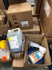 QUANTITY OF ASSORTED LIQUIDS TO INCLUDE CLEANER / DEGREASER ALL PURPOSE CLEANER 5 L (COLLECTION ONLY)