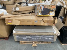 PALLET OF ASSORTED ITEMS TO INCLUDE WINFIELD SMALL DOUBLE (120CM) HEADBOARD (PART ONLY) (KERBSIDE PALLET DELIVERY)