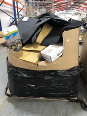 PALLET OF ASSORTED ITEMS TO INCLUDE DAEWOO FOLDABLE GAMING CHAIR IN BLACK LEATHER / BLUE (PART) (KERBSIDE PALLET DELIVERY)