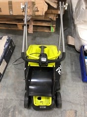 RYOBI CORDLES SELF-PROPELLED LAWNMOWER