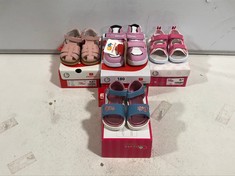 4 X ASSORTED CHILDREN'S SHOES TO INCLUDE ELEFANTEN FYNN GIRLS SANDALS - PINK - SIZE 21