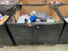 PALLET OF ASSORTED ITEMS TO INCLUDE DUALIT PATENTED PEEK & POP 2 SLOT TOASTER (KERBSIDE PALLET DELIVERY)