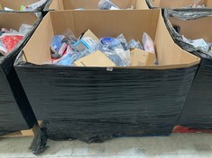 PALLET OF ASSORTED ITEMS TO INCLUDE BOAR HUMIDIFIER (KERBSIDE PALLET DELIVERY)