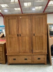 ORIGINAL RUSTIC SOLID OAK TRIPLE WARDROBE - ITEM NO. RUS03 - RRP Â£1600 (KERBSIDE PALLET DELIVERY)