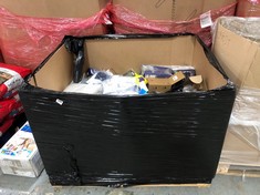 PALLET OF ASSORTED ITEMS TO INLCUDE BREVILLE ULTIMAE DEEP FIL TOASTIE MAKER - MODEL NO. VST082 (KERBSIDE PALLET DELIVERY)