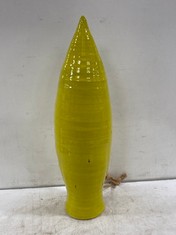 7 X STONE THE CROWS MEDIUM WALL STEM VASE - YELLOW - TOTAL RRP £60