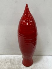 1 X STONE THE CROWS MEDIUM WALL STEM VASE - RED - TOTAL RRP £60