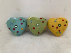 16 X STONE THE CROWS SET OF 3 LARGE HEARTS - ASSORTED - WTH 20CM - TOTAL RRP £608