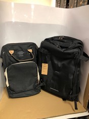 QUANTITY OF BAGS TO INCLUDE LIVING TRAVELING SHARE BACKPACK: LOCATION - A