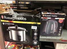 QUANTITY OF KITCHEN & APPLIANCES ITEMS TO INCLUDE RUSSELL HOBBS TEXTURES ELECTRIC 1.7L CORDLESS KETTLE (FAST BOIL 3KW, GREY PREMIUM PLASTIC, MATT & HIGH GLOSS FINISH, REMOVABLE WASHABLE ANTI-SCALE FI